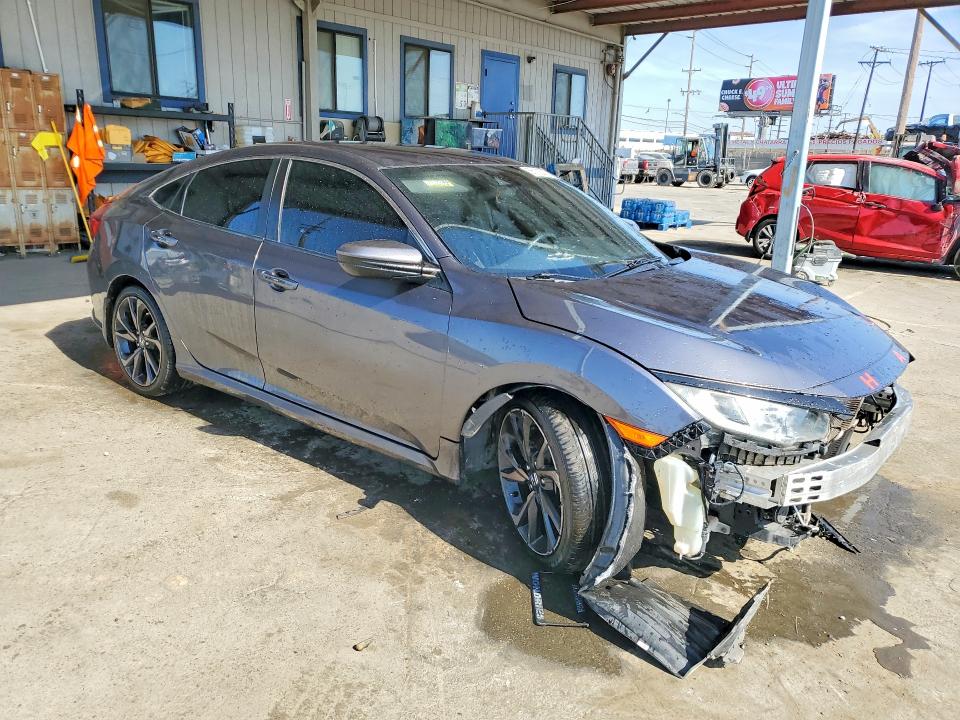 Photo 4 from auction – 2020 HONDA CIVIC with VIN 2HGFC2F85LH553397