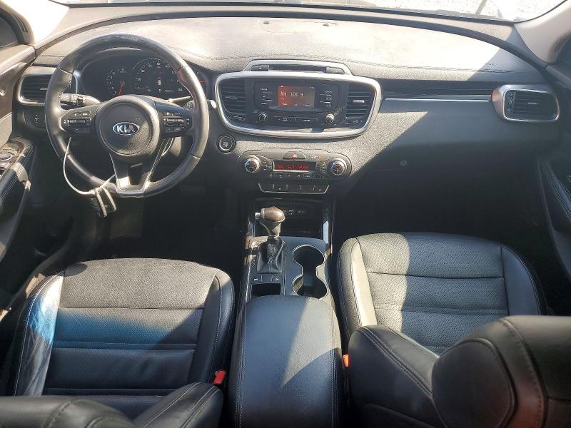 Photo 8 from auction – 2016 KIA SORENTO with VIN 5XYPH4A19GG028602