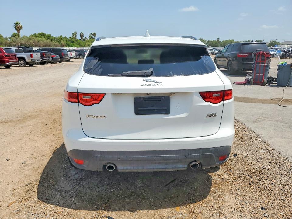 Photo 6 from auction – 2018 JAGUAR F-PACE with VIN SADCK2FX5JA282644