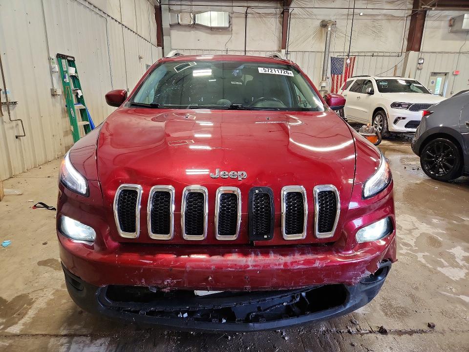 Photo 5 from auction – 2017 JEEP CHEROKEE with VIN 1C4PJMCB6HW665171