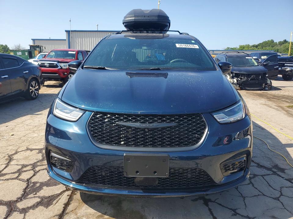 Photo 5 from auction – 2023 CHRYSLER PACIFICA with VIN 2C4RC3BG4PR573218