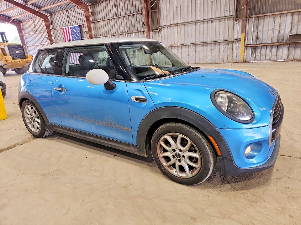 Photo 4 from auction – 2019 MINI COOPER with VIN WMWXP5C57K2H31904