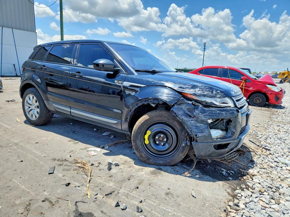 Photo 4 from auction – 2018 LAND ROVER RANGE ROVER EVOQUE with VIN SALVP2RX2JH299287
