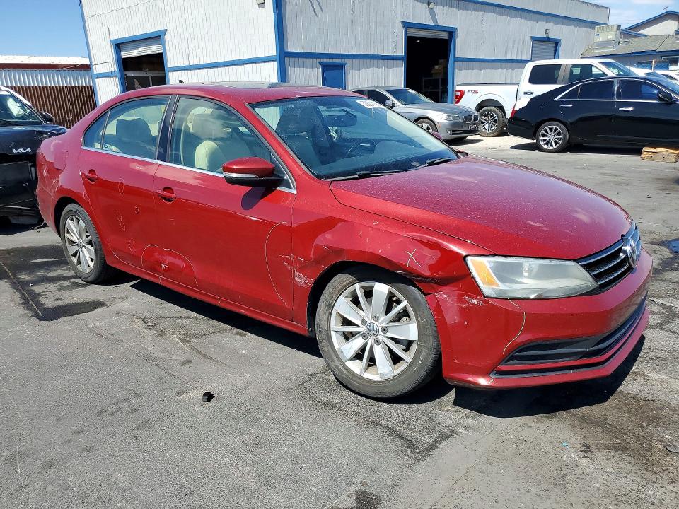 Photo 4 from auction – 2016 VOLKSWAGEN JETTA with VIN 3VWD67AJ8GM298852