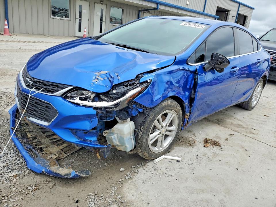 CHEVROLET CRUZE 2018 with VIN 1G1BE5SM2J7238716 - Photo from auction