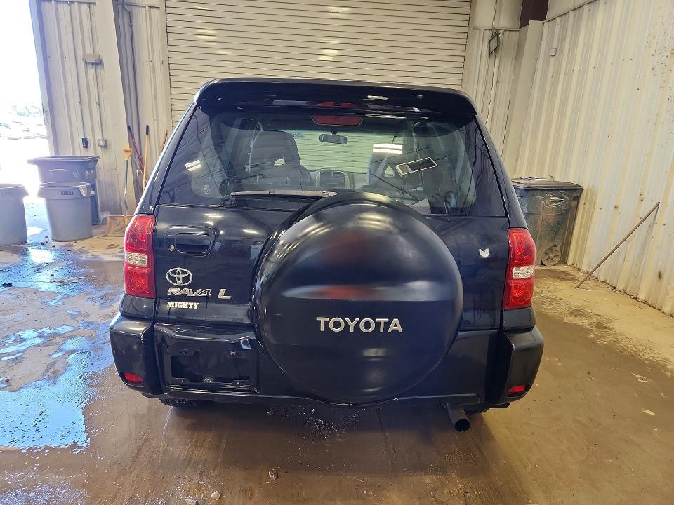 Photo 6 from auction – 2004 TOYOTA RAV4 with VIN JTEGD20V840029189