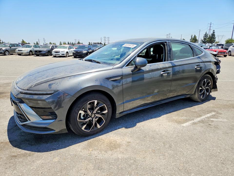 HYUNDAI SONATA 2025 with VIN KMHL64JA7SA493551 - Photo from auction