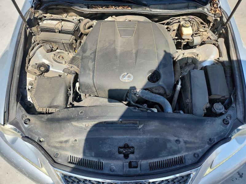 Photo 11 from auction – 2015 LEXUS IS with VIN JTHBF1D26F5051764
