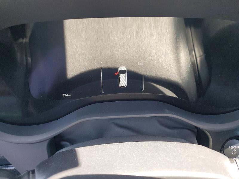 Photo 9 from auction – 2026 TOYOTA SIENNA with VIN 5TDCSKFC2TS259823