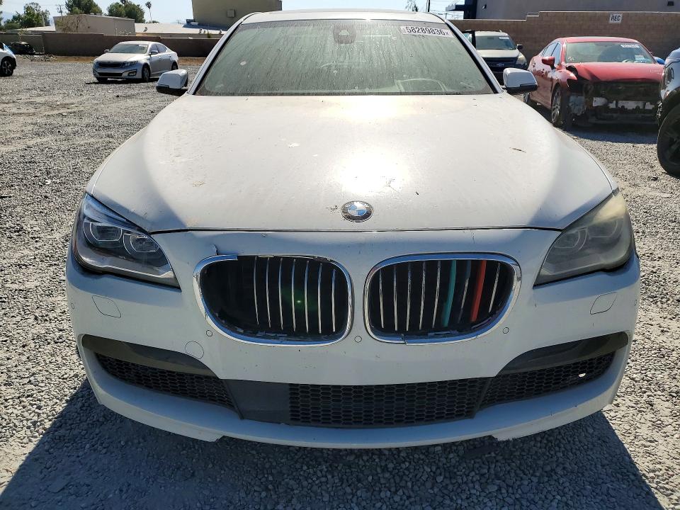 Photo 5 from auction – 2015 BMW 750 with VIN WBAYE8C58FD781620