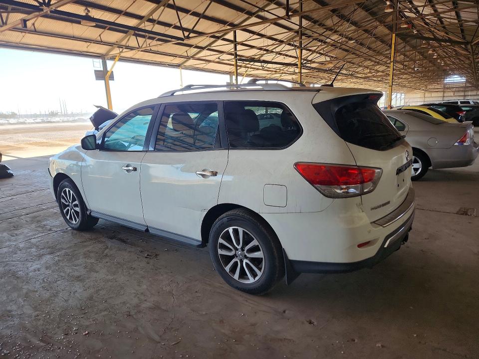 Photo 2 from auction – 2013 NISSAN PATHFINDER with VIN 5N1AR2MNXDC681277