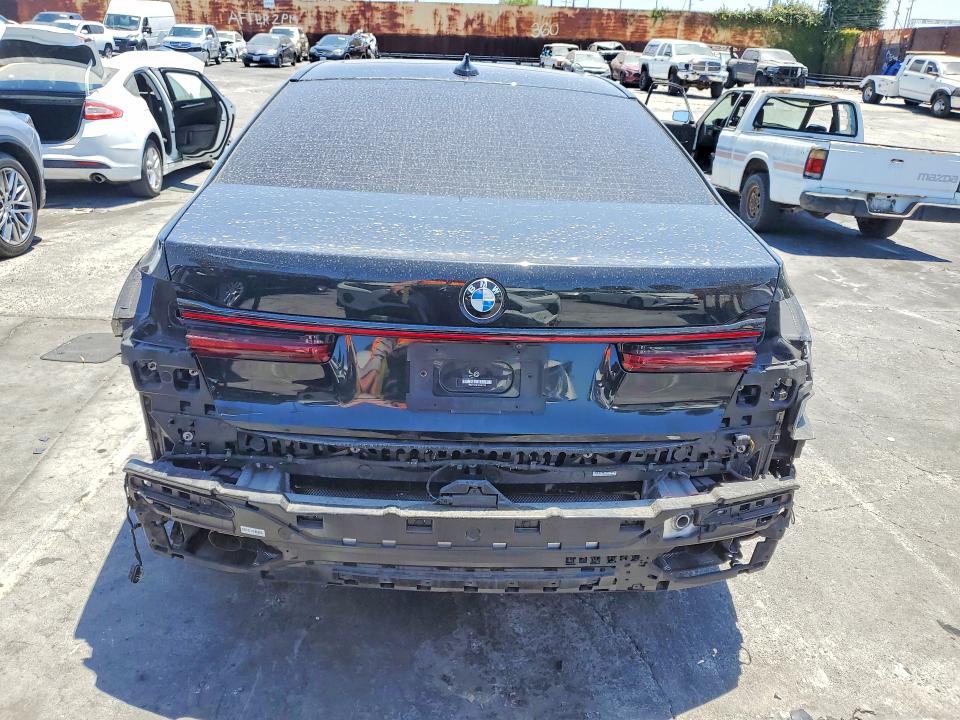 Photo 6 from auction – 2022 BMW 740 with VIN WBA7T2C01NCJ61120