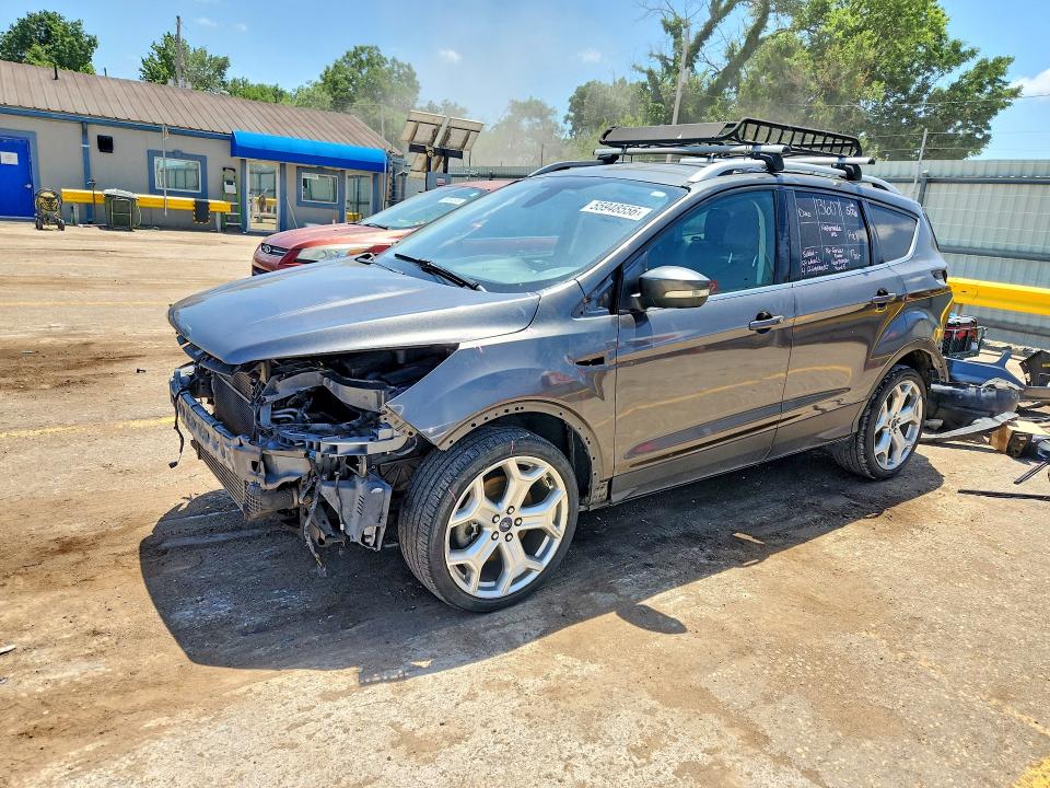 FORD ESCAPE 2019 مع رقم تعريف المركبة 1FMCU9J90KUB11612 - صورة من المزاد