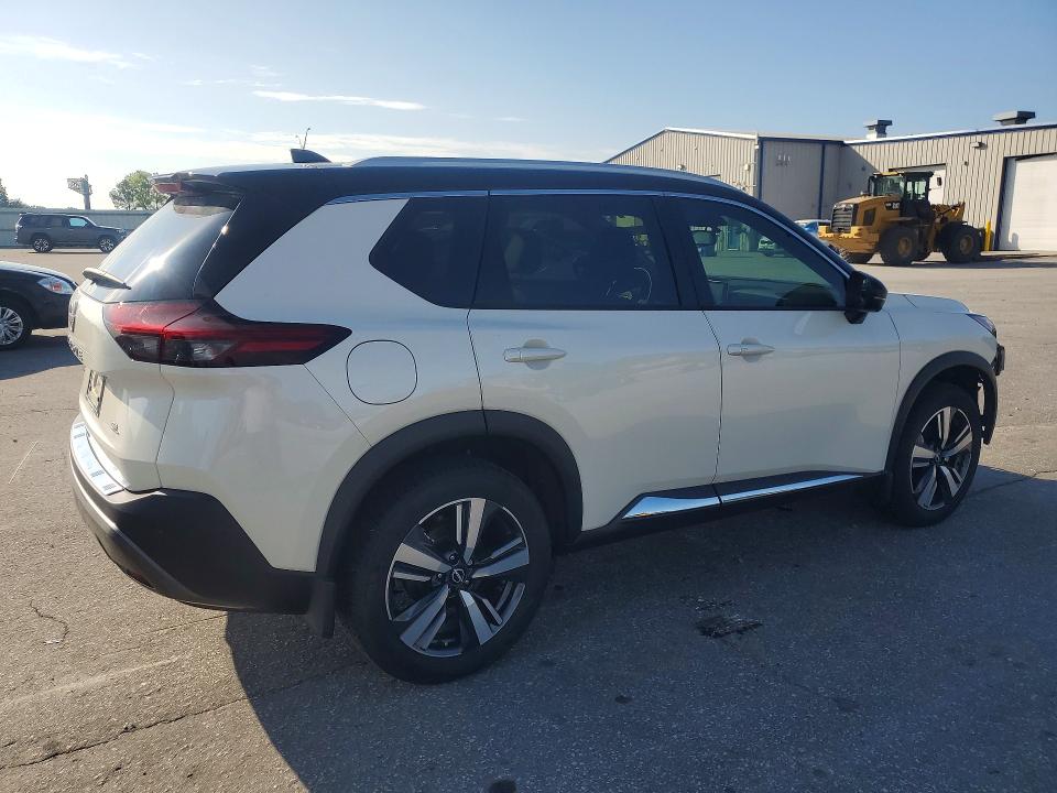 Photo 3 from auction – 2023 NISSAN ROGUE with VIN JN8BT3CA1PW425504