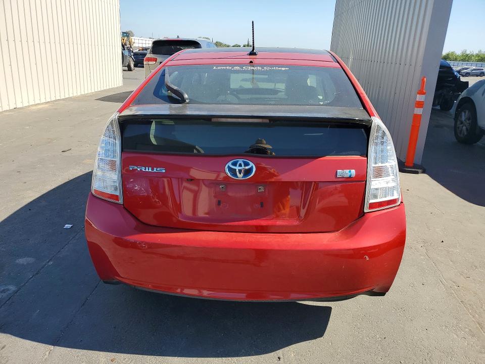 Photo 6 from auction – 2011 TOYOTA PRIUS with VIN JTDKN3DU8B0253112