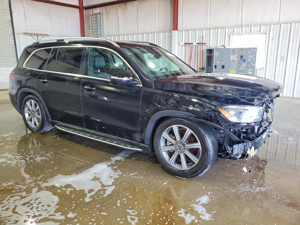 Photo 4 from auction – 2021 MERCEDES-BENZ GLS with VIN 4JGFF5KE3MA440272