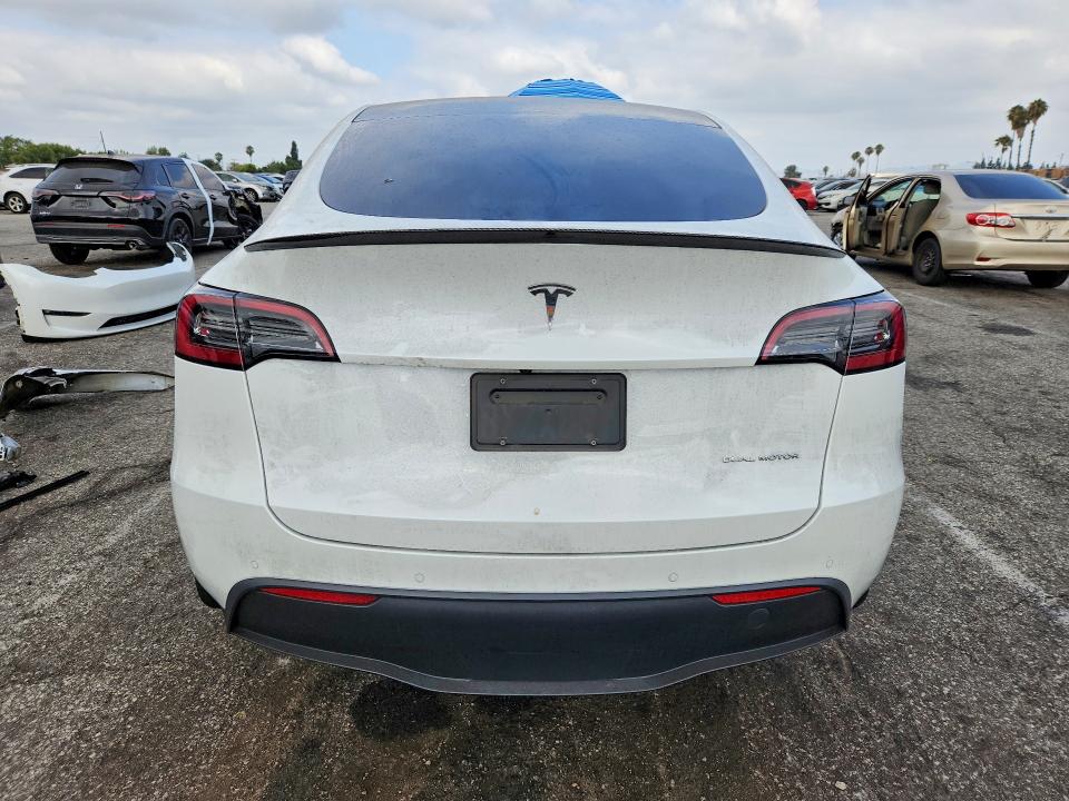Photo 6 from auction – 2021 TESLA MODEL Y with VIN 5YJYGDEE8MF231343