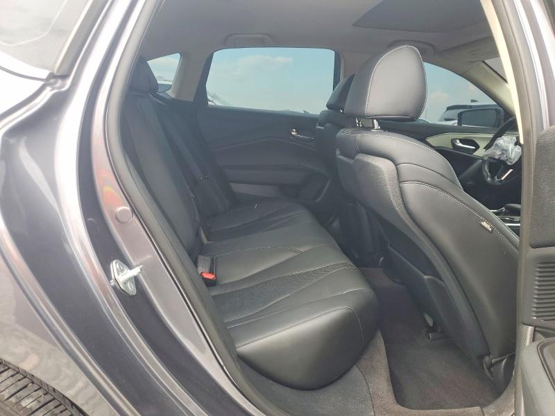 Photo 10 from auction – 2022 ACURA TLX with VIN 19UUB5F49NA005509