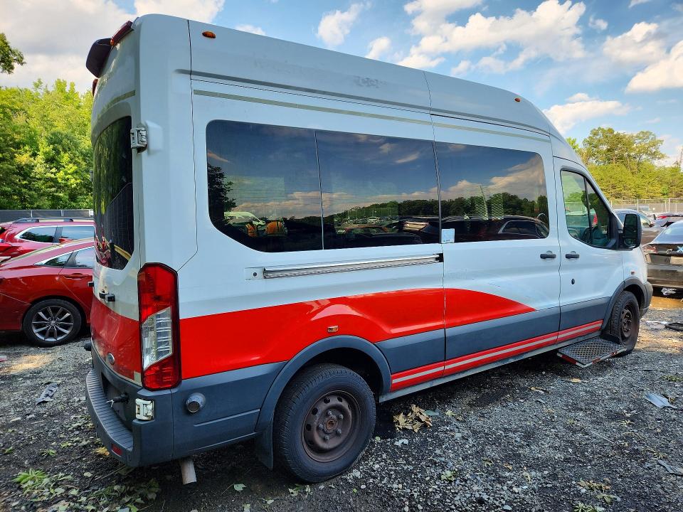 Foto 3 de la subasta – 2018 FORD TRANSIT con VIN 1FTBW2XM9JKB53235