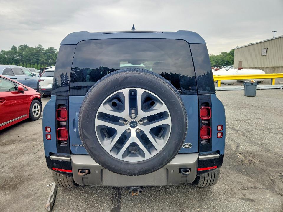 Photo 6 from auction – 2023 LAND ROVER DEFENDER with VIN SALE2EEU3P2115675