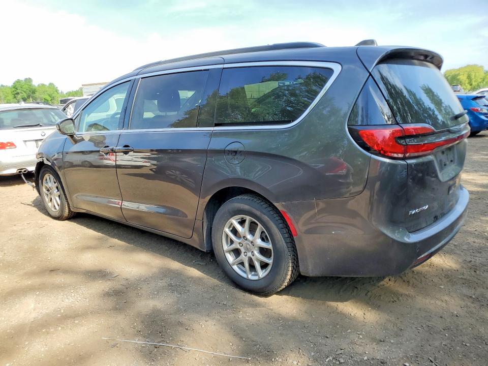 Photo 2 from auction – 2022 CHRYSLER PACIFICA with VIN 2C4RC1BG7NR106814