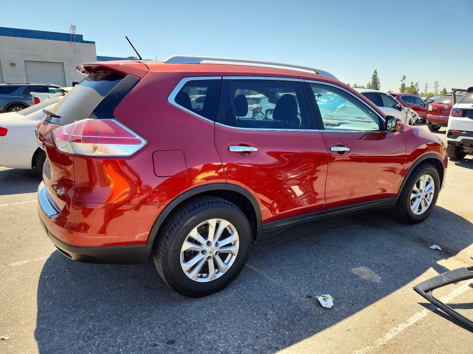 Photo 3 from auction – 2015 NISSAN ROGUE with VIN KNMAT2MT2FP573140