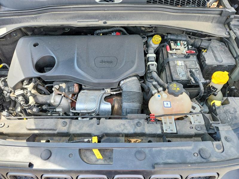 Photo 12 from auction – 2019 JEEP RENEGADE with VIN ZACNJBC18KPJ95844