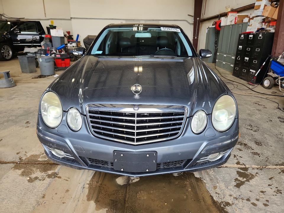 Photo 5 from auction – 2007 MERCEDES-BENZ E with VIN WDBUF87X17X217042