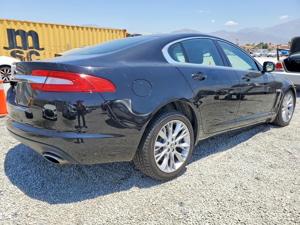 Photo 3 from auction – 2012 JAGUAR XF with VIN SAJWA0FB9CLS27627
