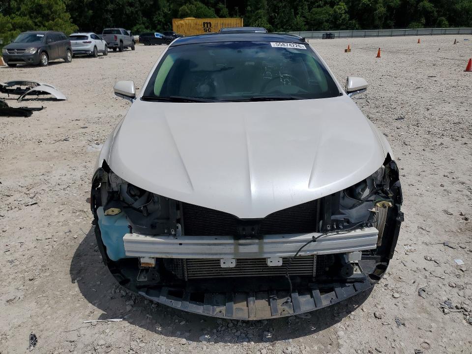 Photo 5 from auction – 2015 LINCOLN MKZ with VIN 3LN6L2G98FR621850