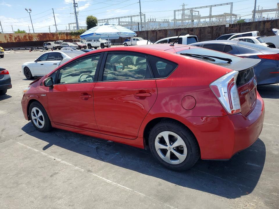 Photo 2 from auction – 2015 TOYOTA PRIUS with VIN JTDKN3DU5F0481266