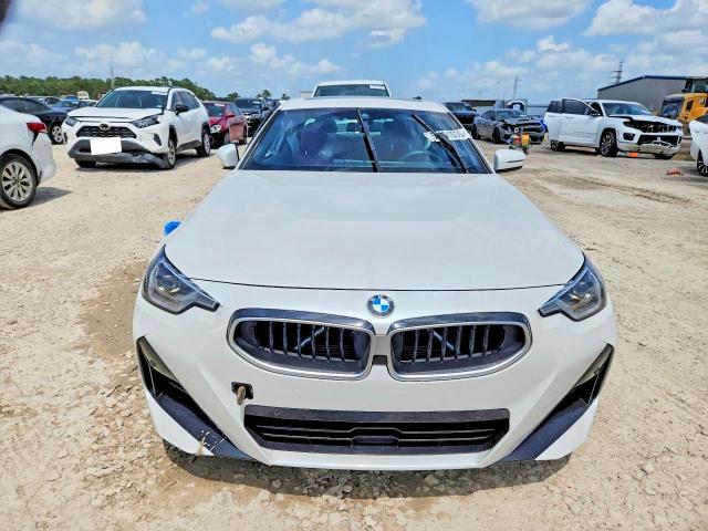 Photo 5 from auction – 2026 BMW 230XI with VIN 3MW33CM08T8F93078