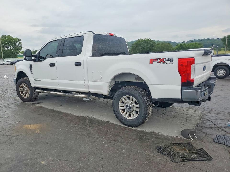 Photo 2 from auction – 2017 FORD F250 with VIN 1FT7W2BT8HED90344