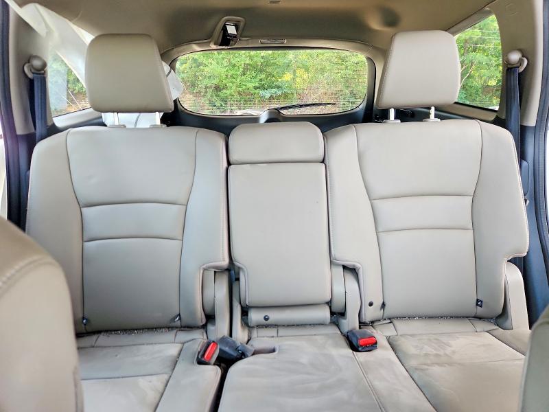 Photo 10 from auction – 2017 HONDA PILOT with VIN 5FNYF5H53HB032873