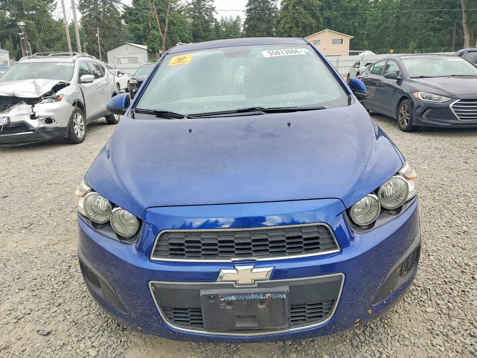 Foto 5 de la subasta – 2014 CHEVROLET SONIC con VIN 1G1JC6SG4E4227483