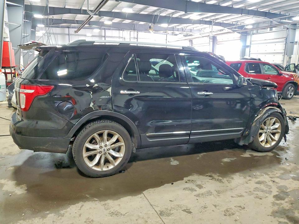 Photo 3 from auction – 2012 FORD EXPLORER with VIN 1FMHK8F8XCGA08798
