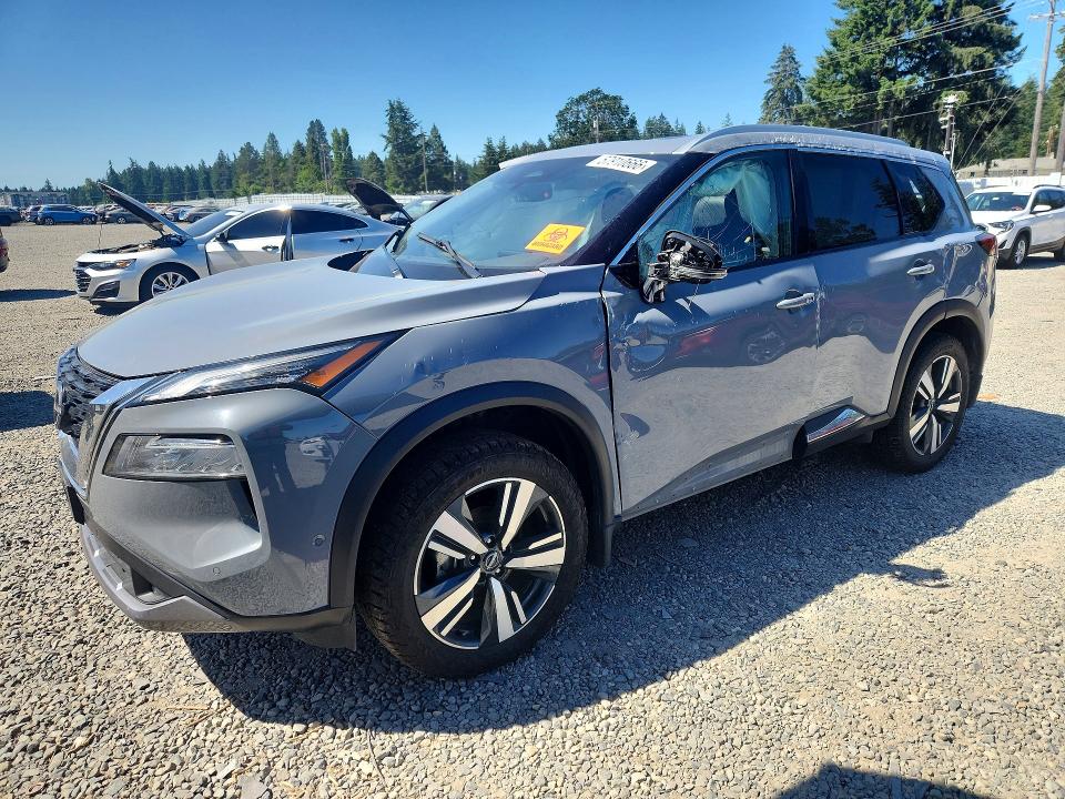 NISSAN ROGUE 2022 with VIN 5N1BT3CB5NC717722 - Photo from auction