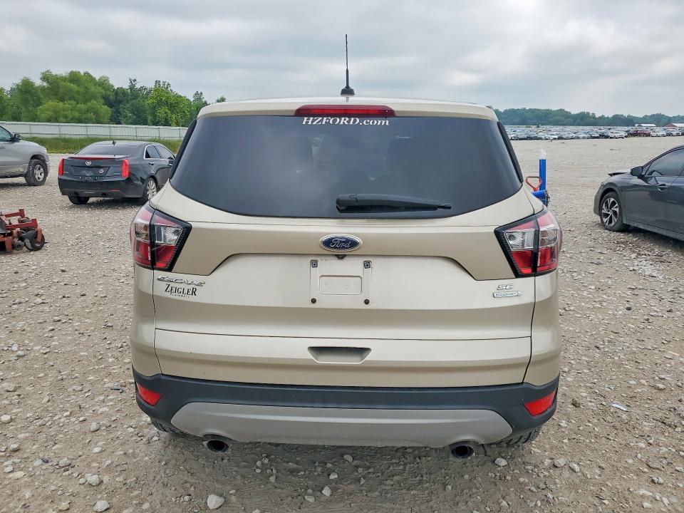 Photo 6 from auction – 2017 FORD ESCAPE with VIN 1FMCU0GD1HUE22367