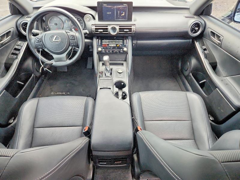 Photo 8 from auction – 2022 LEXUS IS with VIN JTHAA1D29N5118141