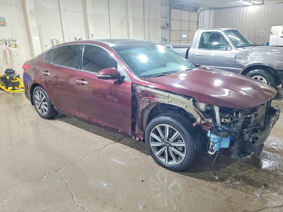 Photo 4 from auction – 2019 KIA OPTIMA with VIN 5XXGT4L30KG337188