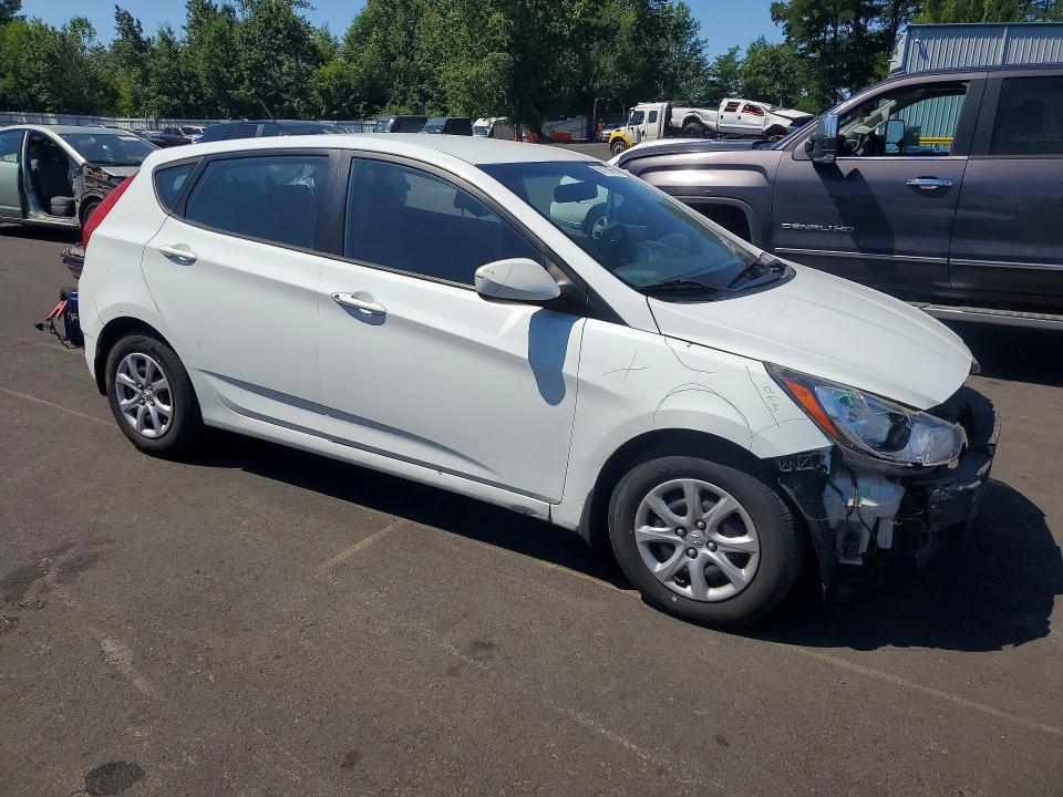 Photo 4 from auction – 2013 HYUNDAI ACCENT with VIN KMHCT5AE5DU063553