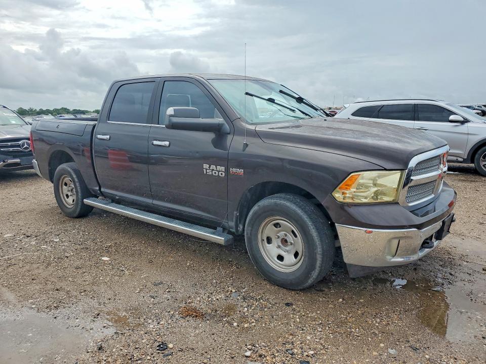 Photo 4 from auction – 2017 RAM 1500 with VIN 1C6RR6LTXHS861165