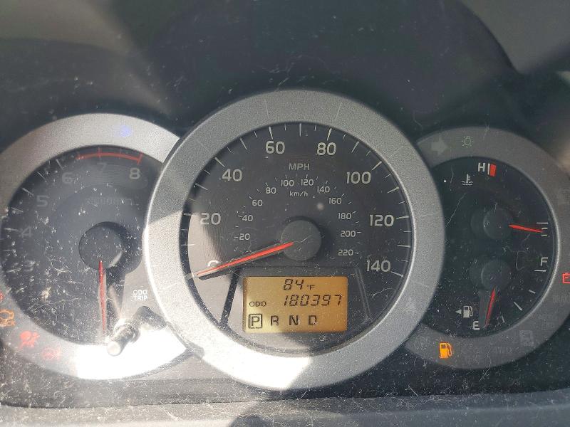 Photo 9 from auction – 2011 TOYOTA RAV4 with VIN 2T3ZF4DV2BW073758