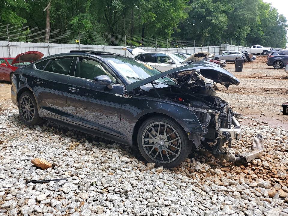 Photo 4 from auction – 2018 AUDI A5 with VIN WAUENCF59JA015102