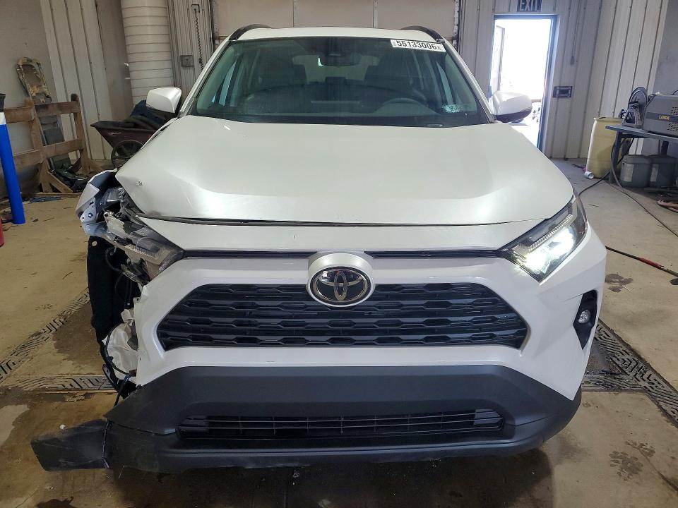 Photo 5 from auction – 2025 TOYOTA RAV4 with VIN 2T3A1RFV2SW607024