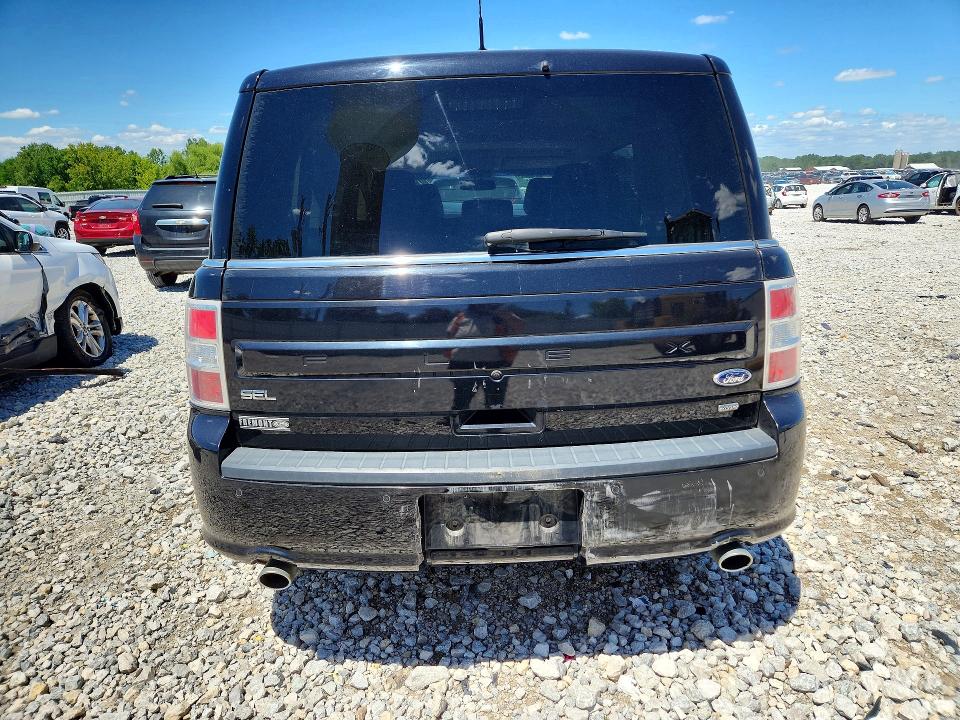 Photo 6 from auction – 2019 FORD FLEX with VIN 2FMHK6C84KBA37941