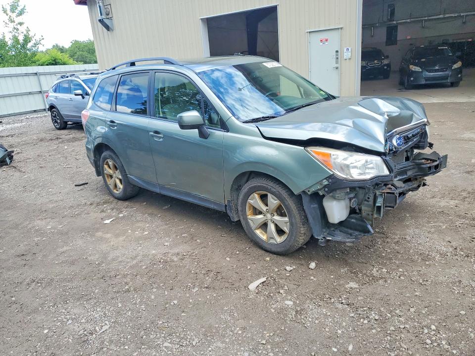 Photo 4 from auction – 2014 SUBARU FORESTER with VIN JF2SJAEC6EH542972