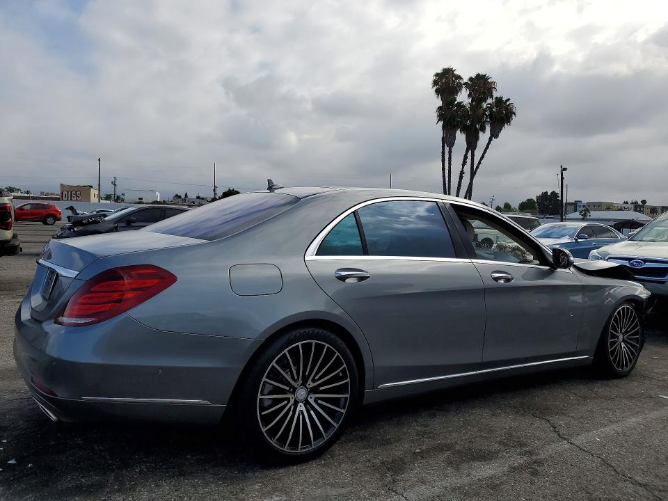 Photo 3 from auction – 2015 MERCEDES-BENZ S with VIN WDDUG8CB9FA111003