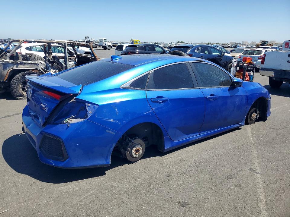 Photo 3 from auction – 2017 HONDA CIVIC with VIN 2HGFC1E5XHH706929