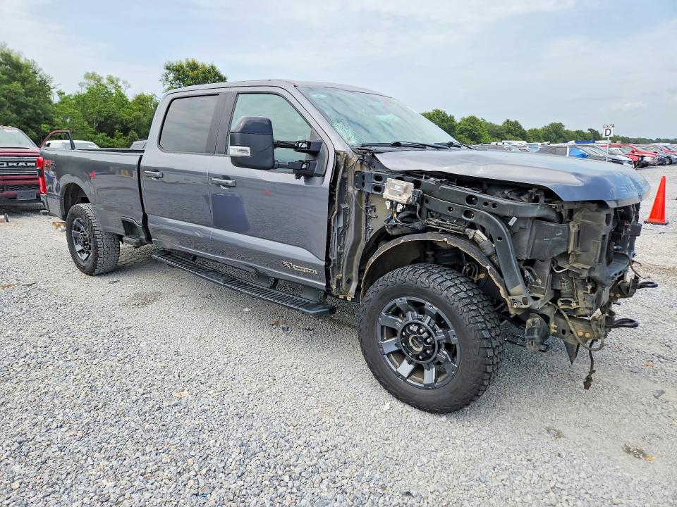 Photo 4 from auction – 2024 FORD F350 with VIN 1FT8W3BT0RED61240